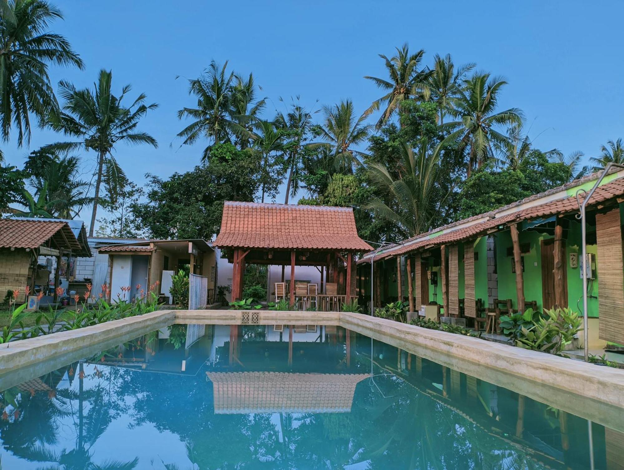 Wooden Kemiren Homestay Banyuwangi Banyuwangi  Luaran gambar